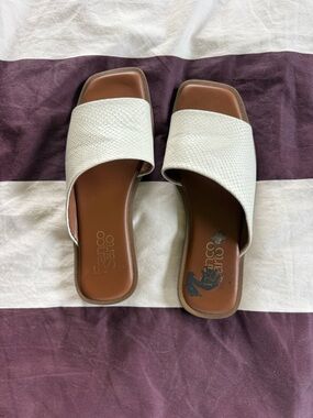 Franco Sarto Ivory Textured Slide Sandals